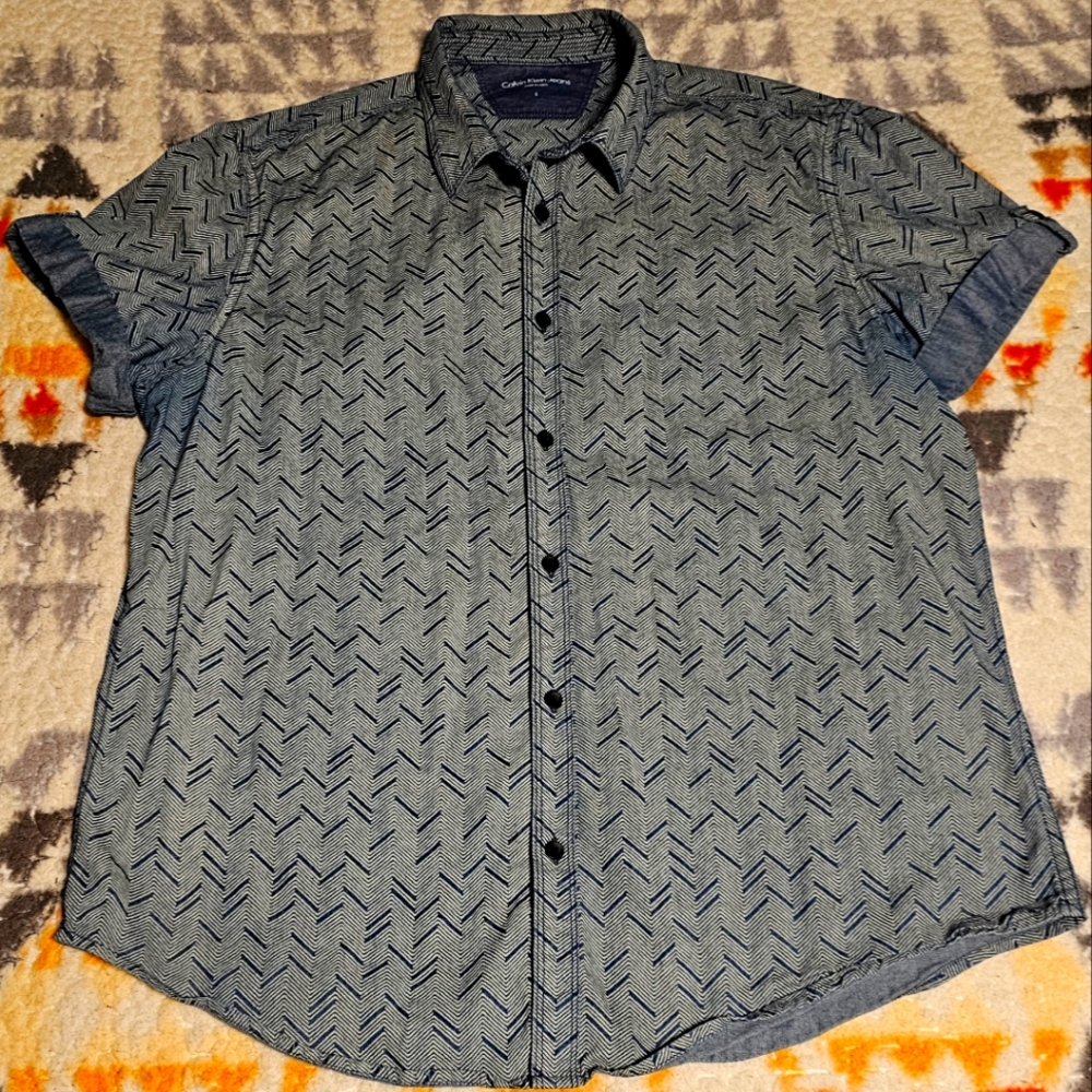 Calvin Klein Jeans Men's Short Sleeve Fitted Button Front Shirt Size L Grey/Blue
